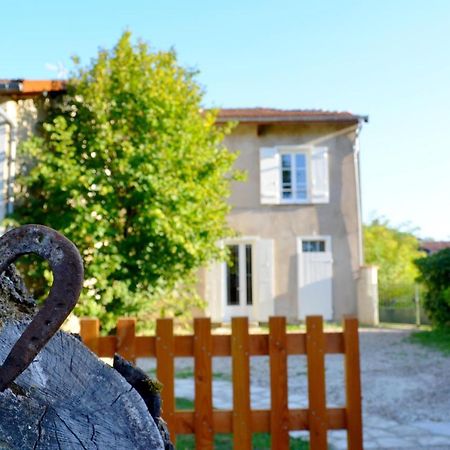 Le Gite Des Sureaux Rarecourt Exterior photo